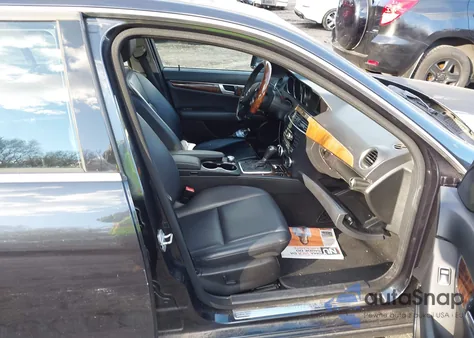 2012 Mercedes-Benz C 300 Luxury 4Matic from USA, damaged, VIN WDDGF8BB5CR201764